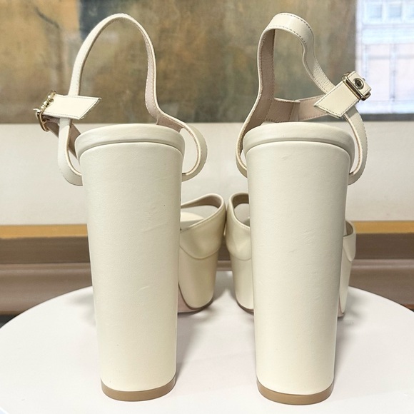 🌹STUART WEITZMAN🌹 Ryder Ankle-Buckle Platform Sandals Size: 11.5 - Picture 6 of 16